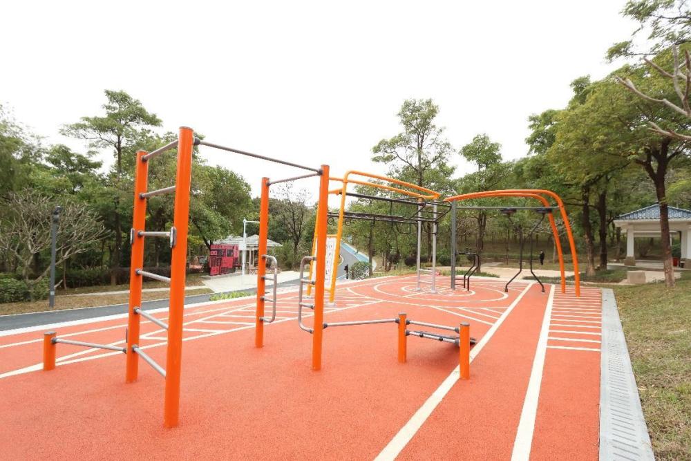 聚龍山生態公園煥新康體設備，春節邀您共享山林健身與親子時光